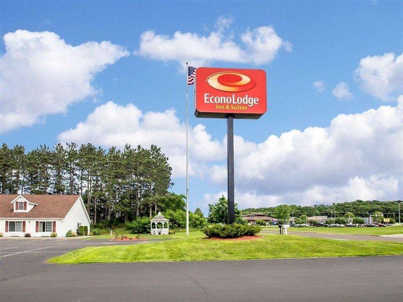 Econo Lodge Inn & Suites О-Клер Екстер'єр фото